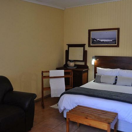 Obelix Guesthouse Luderitz Exterior photo