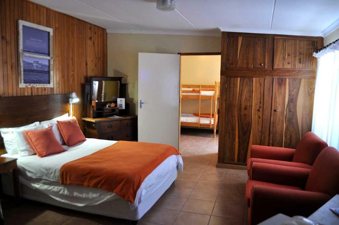 Obelix Guesthouse Luderitz Exterior photo